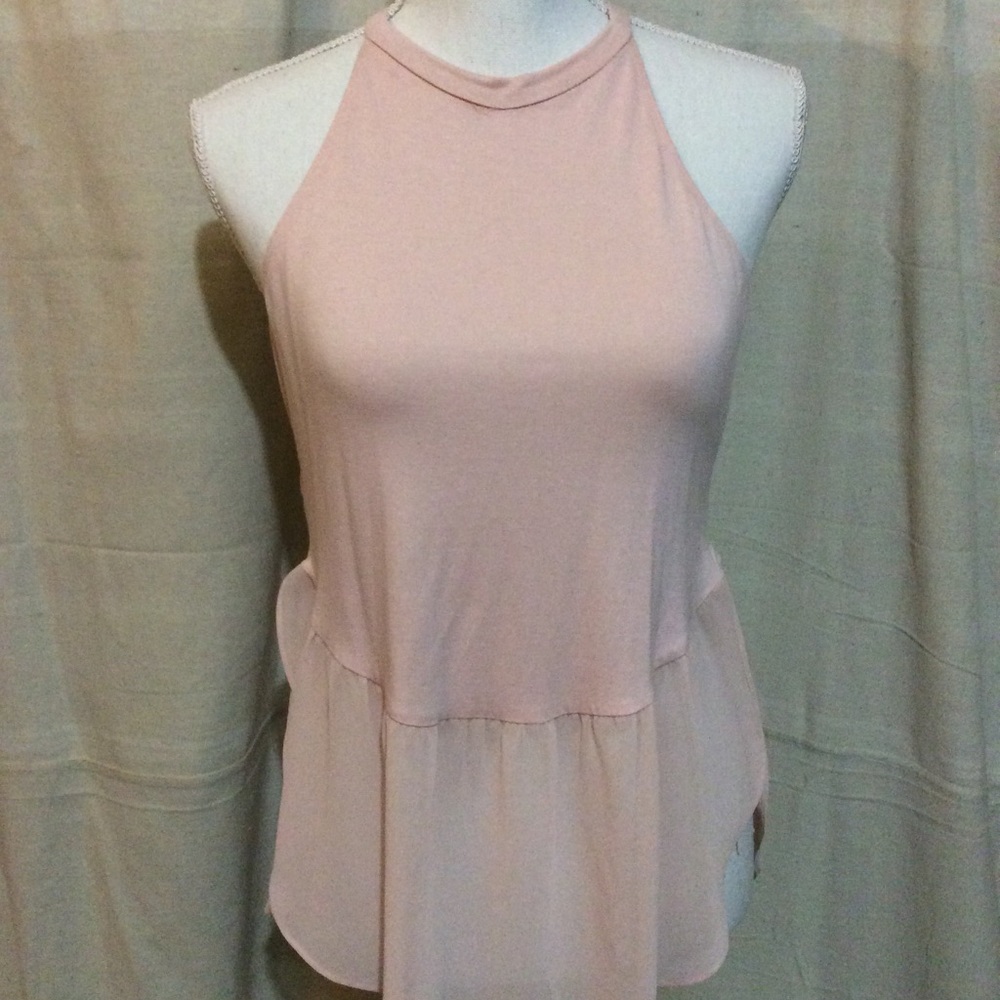 💯Curved Hem Halter Top - Picture 3 of 7